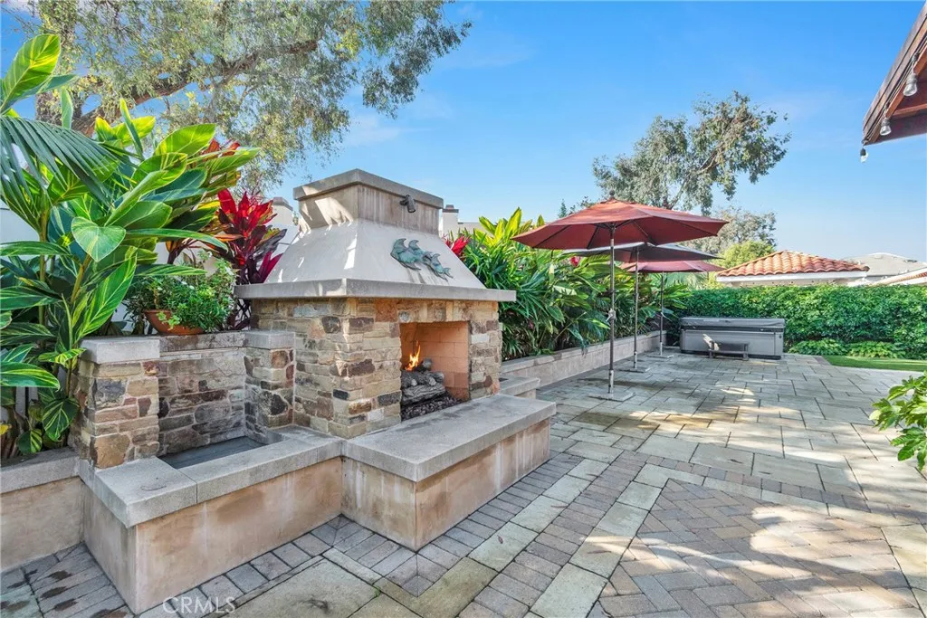 917 Helena, Costa Mesa, California 92626 home-pic-27