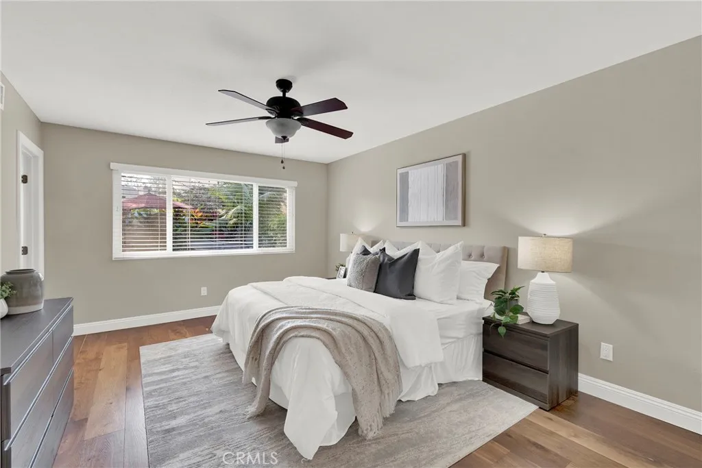 917 Helena, Costa Mesa, California 92626 home-pic-20