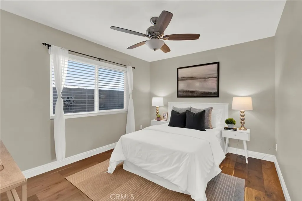 917 Helena, Costa Mesa, California 92626 home-pic-18