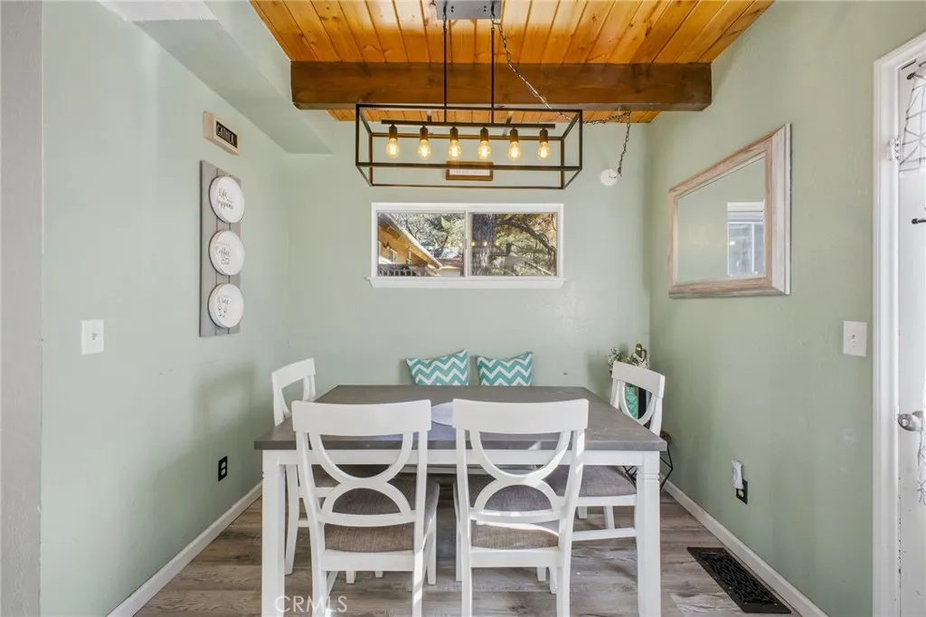 33061 Bluebird, Running Springs, California 92382 home-pic-15