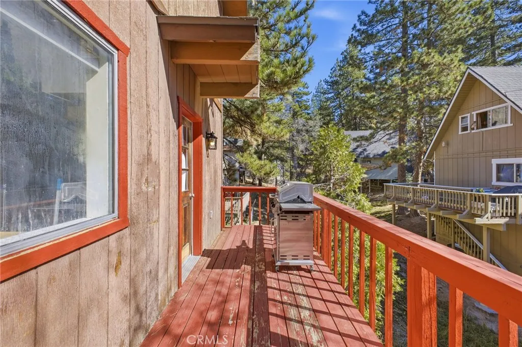 33061 Bluebird, Running Springs, California 92382 home-pic-38