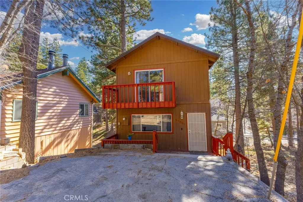 33061 Bluebird, Running Springs, California 92382 home-pic-1