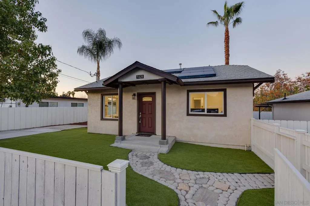9428 Prospect Ave, Santee, California 92071 home-pic-2