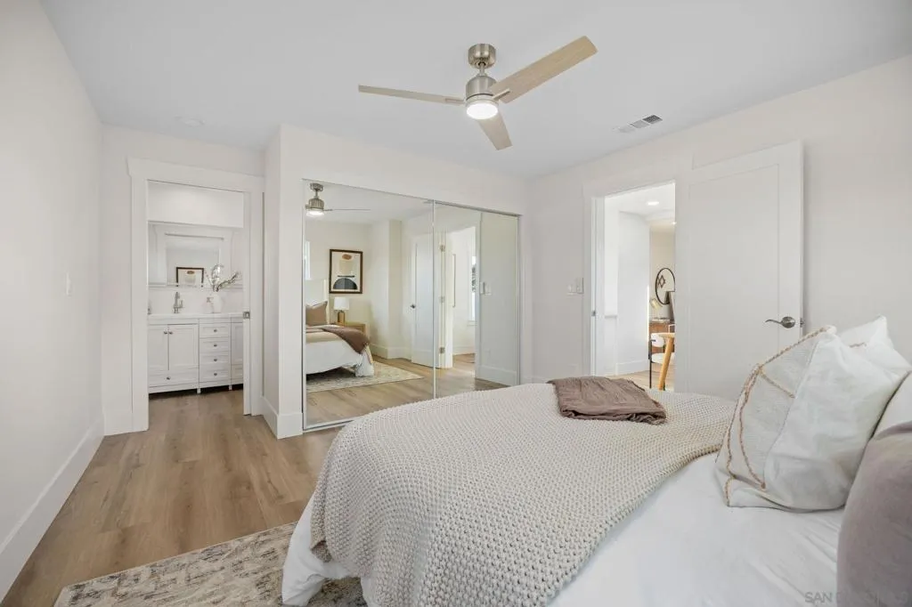 9428 Prospect Ave, Santee, California 92071 home-pic-12