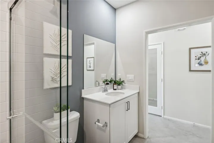 MODEL HOME