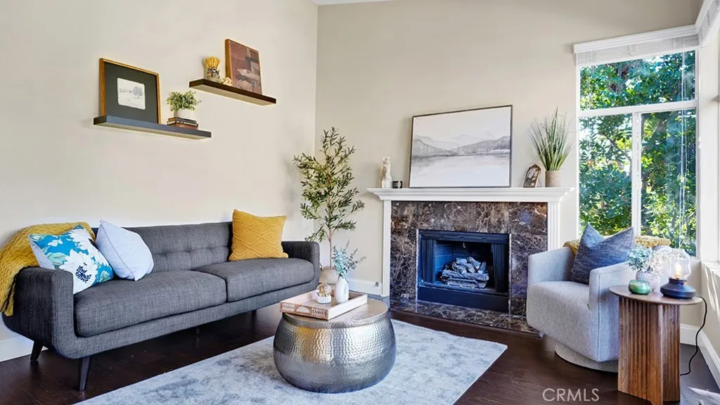 19431 57d Rue De Valore, Lake Forest, California 92610 home-pic-4