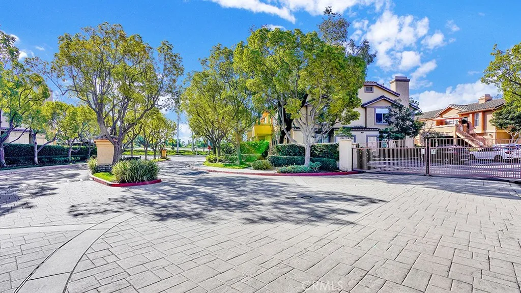 19431 57d Rue De Valore, Lake Forest, California 92610 home-pic-30
