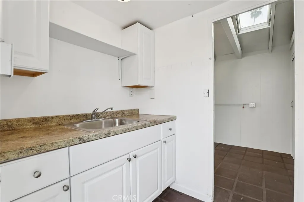 202 Mira Mar, Long Beach, California 90803 home-pic-27