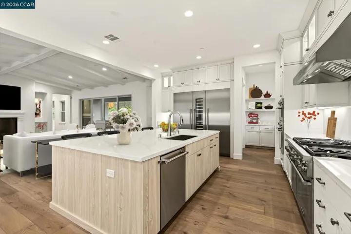100 Tobiano Court, Danville, California 94506