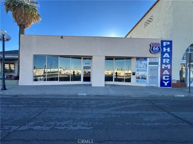 821 W Broadway, Needles, California 92363