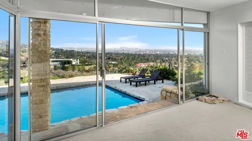 948 Bel Air Road, Los Angeles, California 90077 home-pic-18