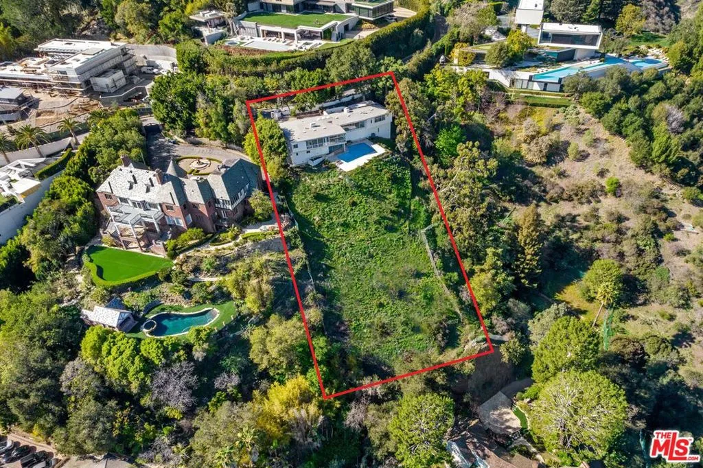 948 Bel Air Road, Los Angeles, California 90077 home-pic-3