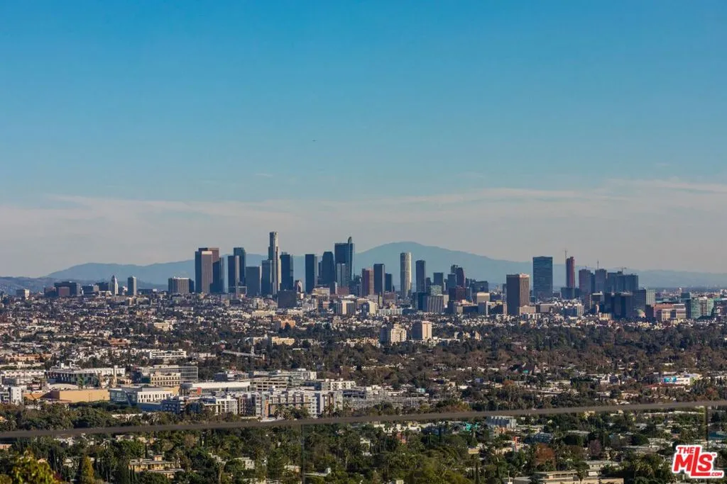948 Bel Air Road, Los Angeles, California 90077 home-pic-15
