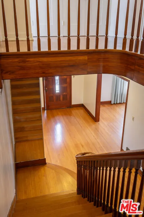 955 S Highland Avenue, Los Angeles, California 90036 home-pic-40