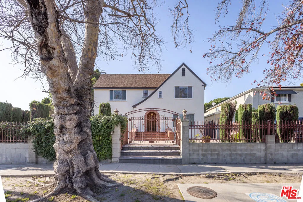 955 S Highland Avenue, Los Angeles, California 90036 home-pic-1