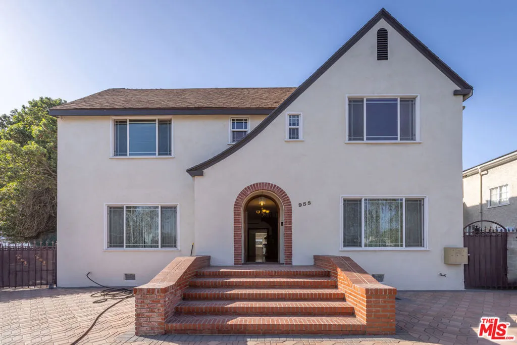 955 S Highland Avenue, Los Angeles, California 90036 home-pic-2