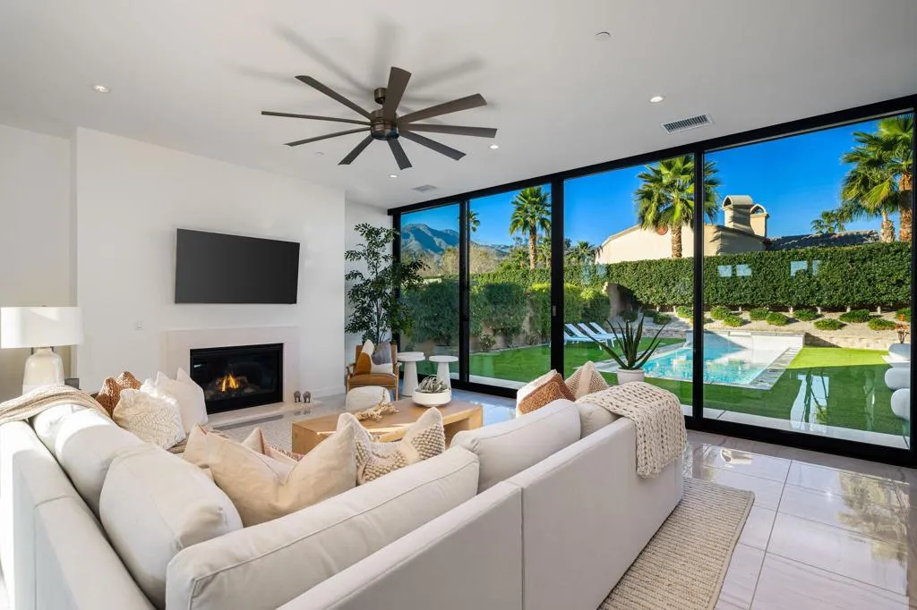 57757 Santo Thomas, La Quinta, California 92253 home-pic-7