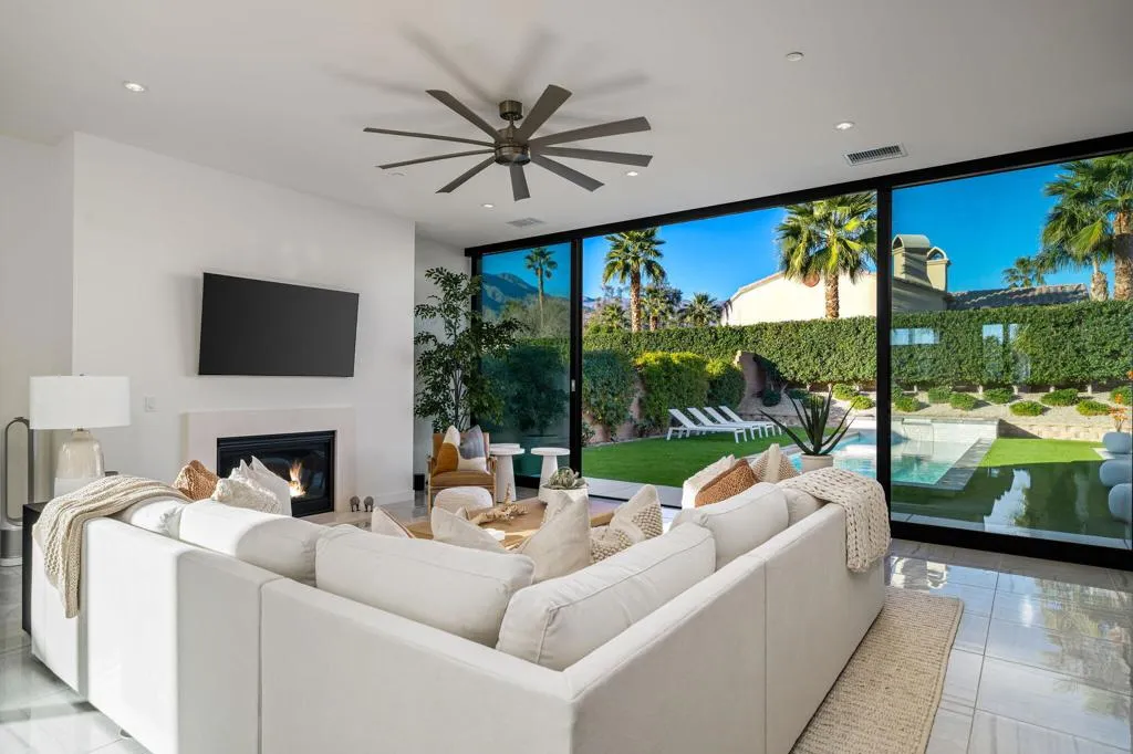 57757 Santo Thomas, La Quinta, California 92253 home-pic-8