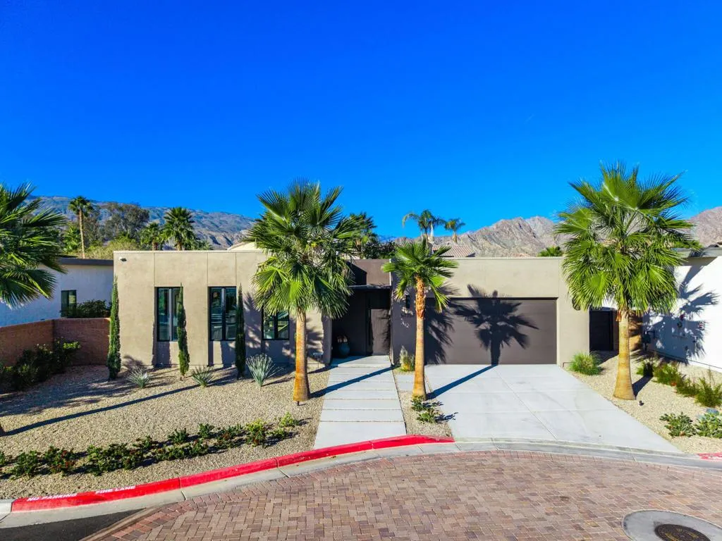 57757 Santo Thomas, La Quinta, California 92253 home-pic-2