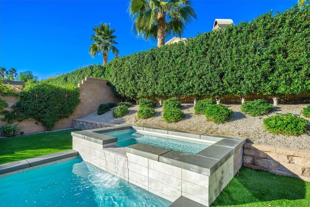 57757 Santo Thomas, La Quinta, California 92253 home-pic-41