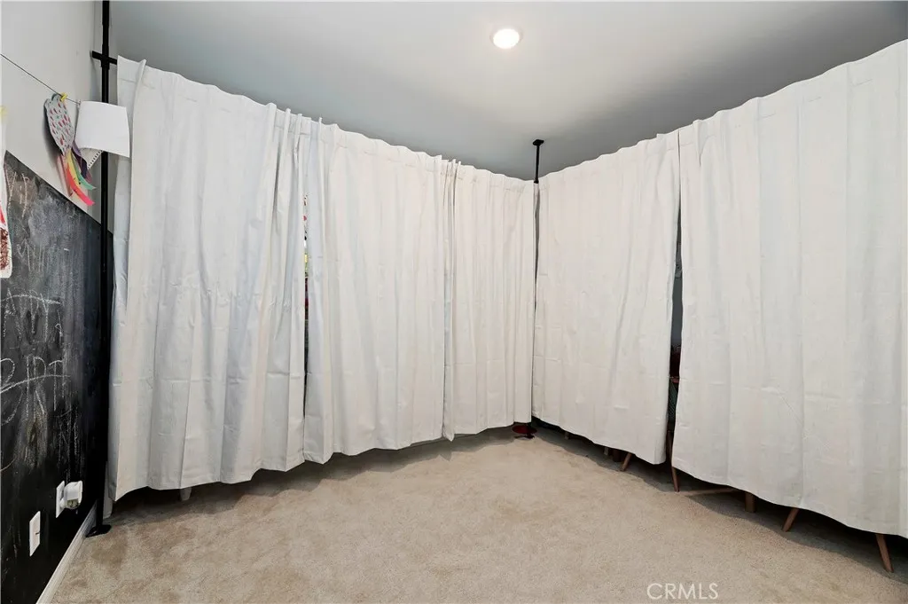 32236 Jeter Lane, Menifee, California 92584 home-pic-17