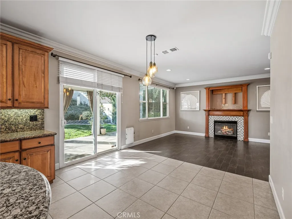 16194 Maricopa, Apple Valley, California 92307 home-pic-17