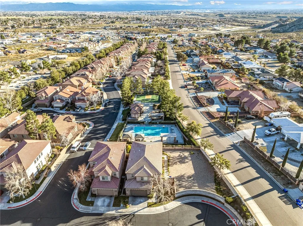 16194 Maricopa, Apple Valley, California 92307 home-pic-11