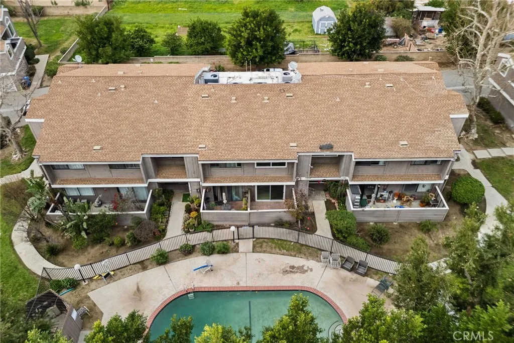 12523 Bradley, Sylmar, California 91342 home-pic-11