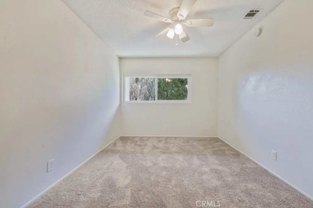 12523 Bradley, Sylmar, California 91342 home-pic-25