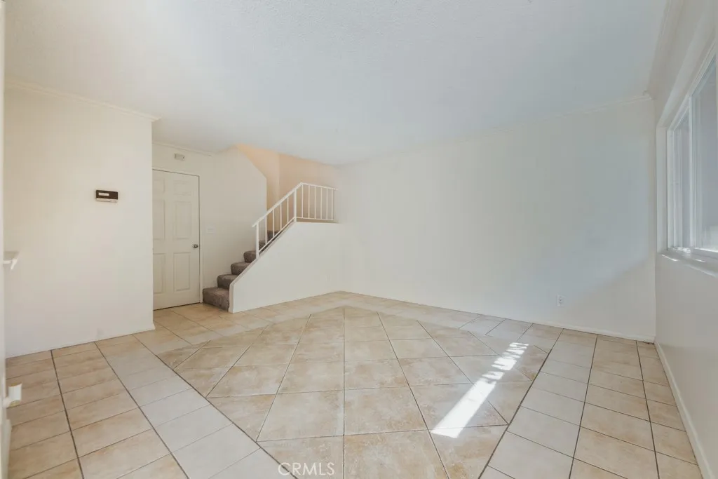 12523 Bradley, Sylmar, California 91342 home-pic-19