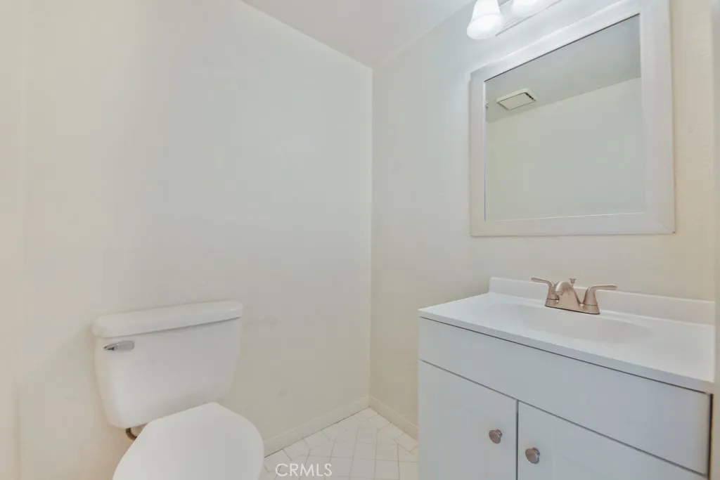 12523 Bradley, Sylmar, California 91342 home-pic-24