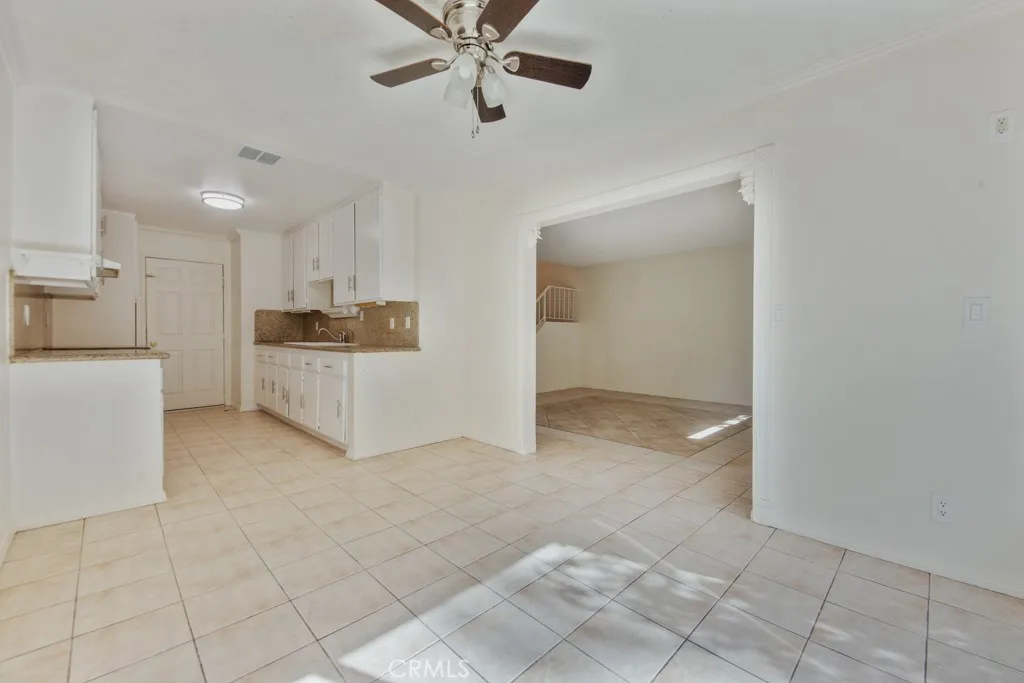 12523 Bradley, Sylmar, California 91342 home-pic-18