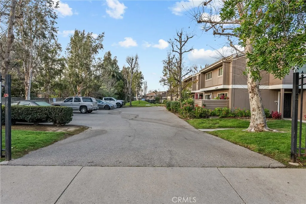 12523 Bradley, Sylmar, California 91342 home-pic-8