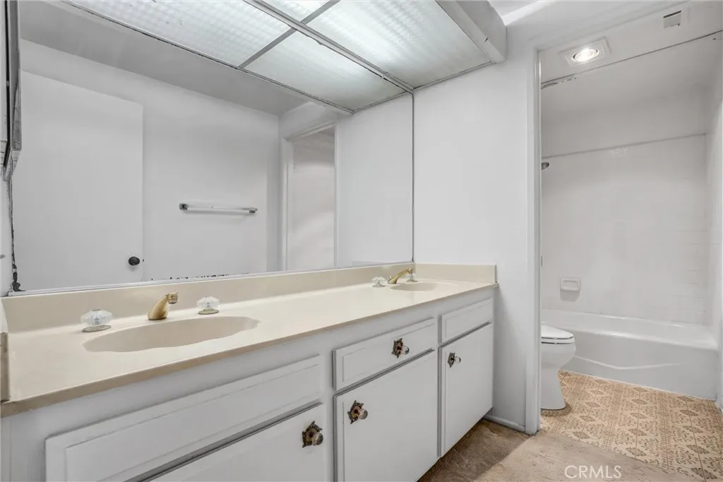 609 Calle Miguel, San Clemente, California 92672 home-pic-32