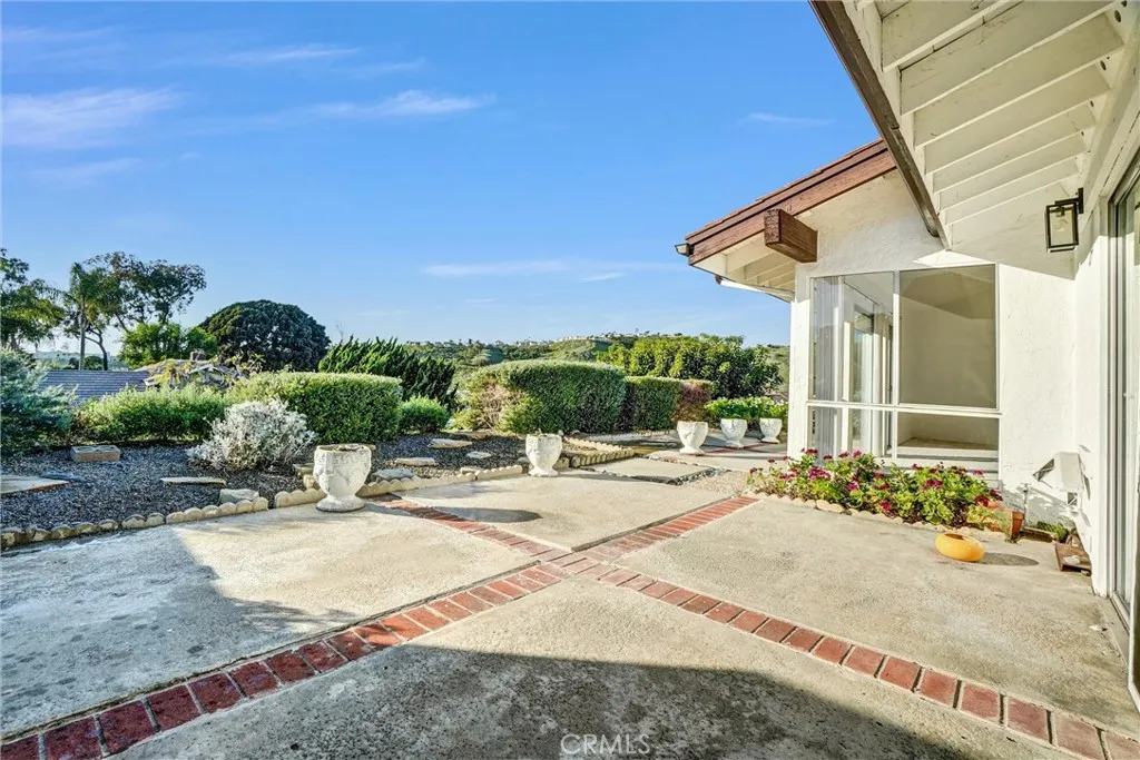 609 Calle Miguel, San Clemente, California 92672 home-pic-43