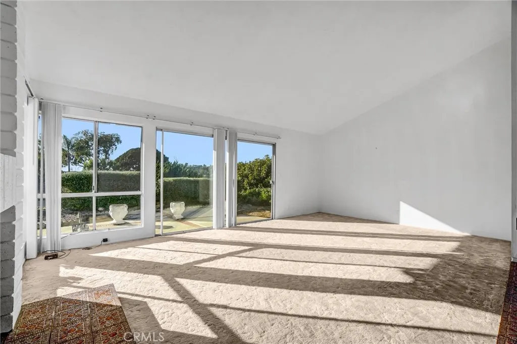 609 Calle Miguel, San Clemente, California 92672 home-pic-10