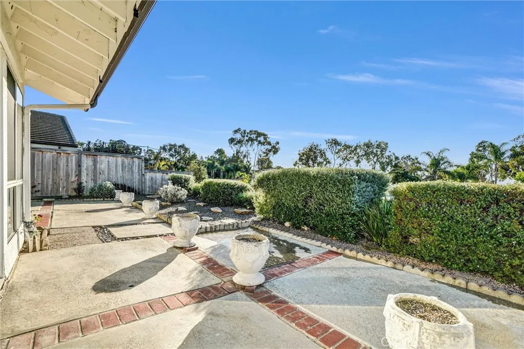 609 Calle Miguel, San Clemente, California 92672 home-pic-40
