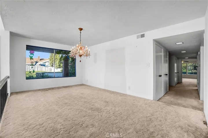 normal dinning room