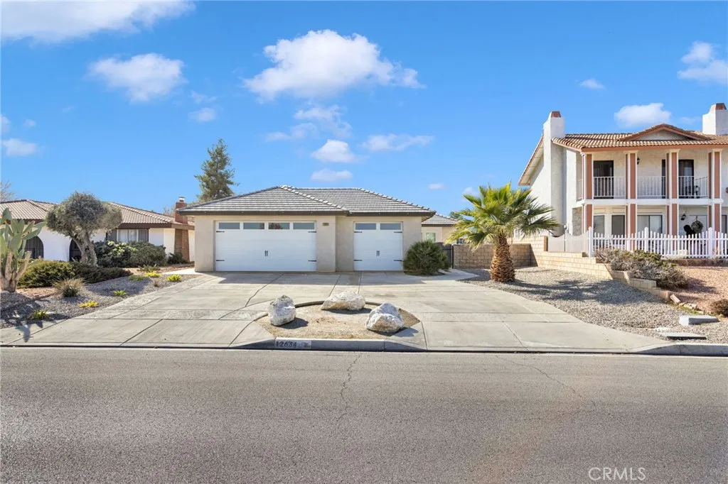 12634 Spring Valley Parkway, Victorville, California 92395 home-pic-1