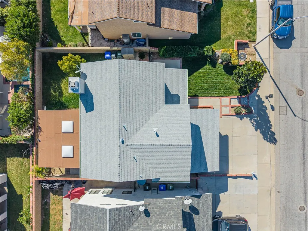 27738 Hyssop Lane, Saugus, California 91350 home-pic-5