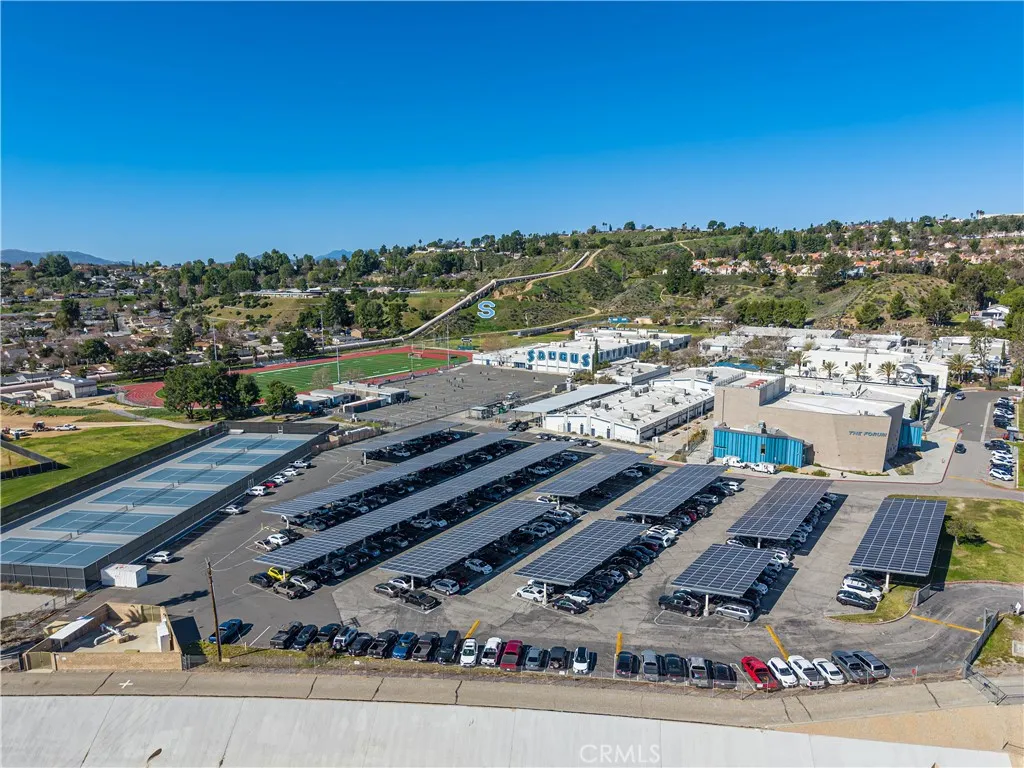 27738 Hyssop Lane, Saugus, California 91350 home-pic-39