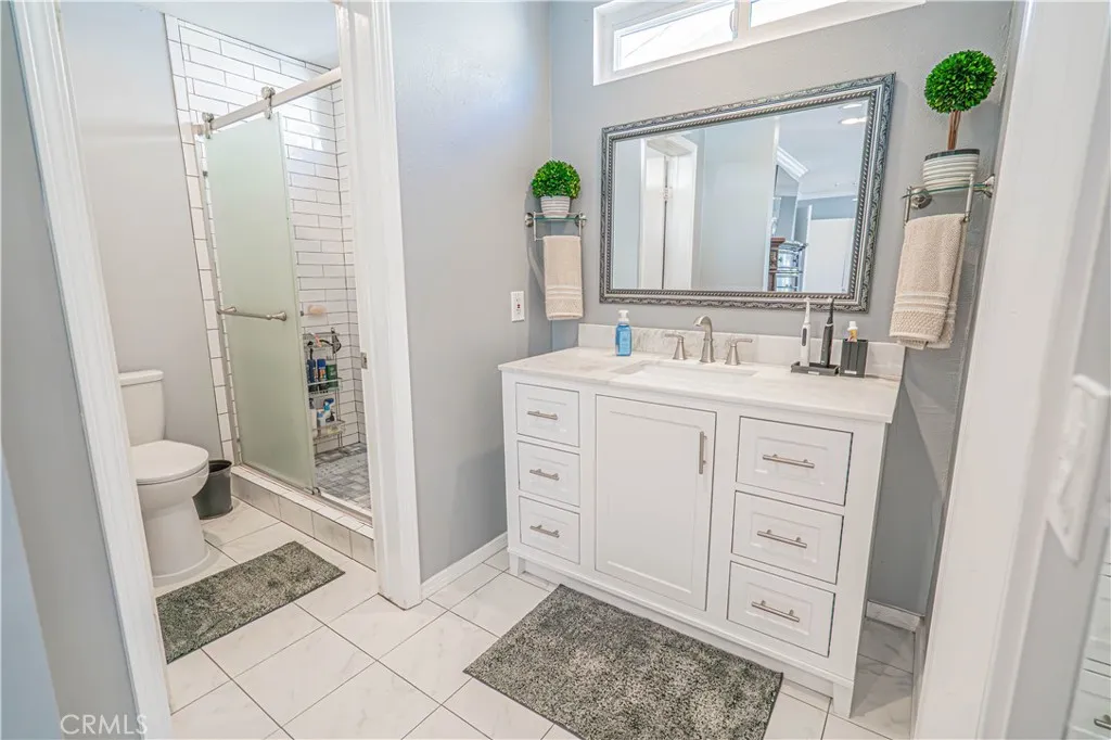 27738 Hyssop Lane, Saugus, California 91350 home-pic-24