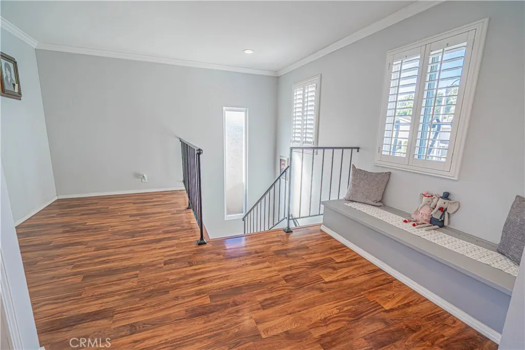 27738 Hyssop Lane, Saugus, California 91350 home-pic-21