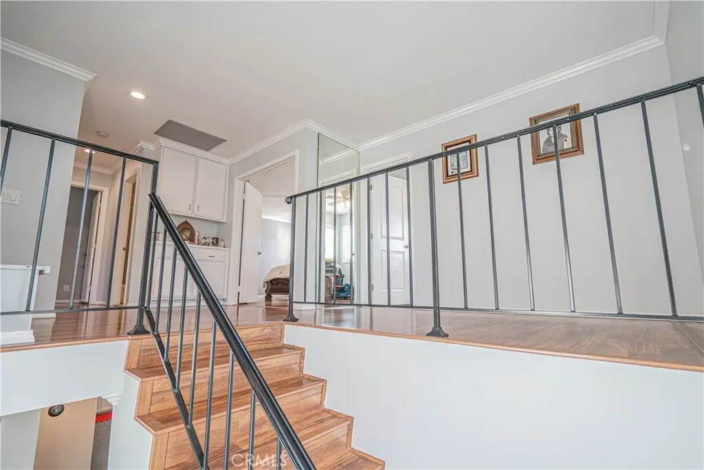 27738 Hyssop Lane, Saugus, California 91350 home-pic-20