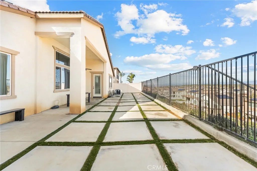 35256 Thorpe Trail, Beaumont, California 92223 home-pic-21