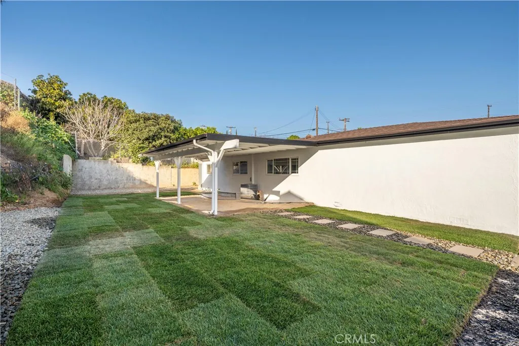 1061 La Casa, La Habra, California 90631 home-pic-14