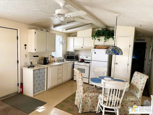 17640 Corkill Road 64, Desert Hot Springs, California 92241