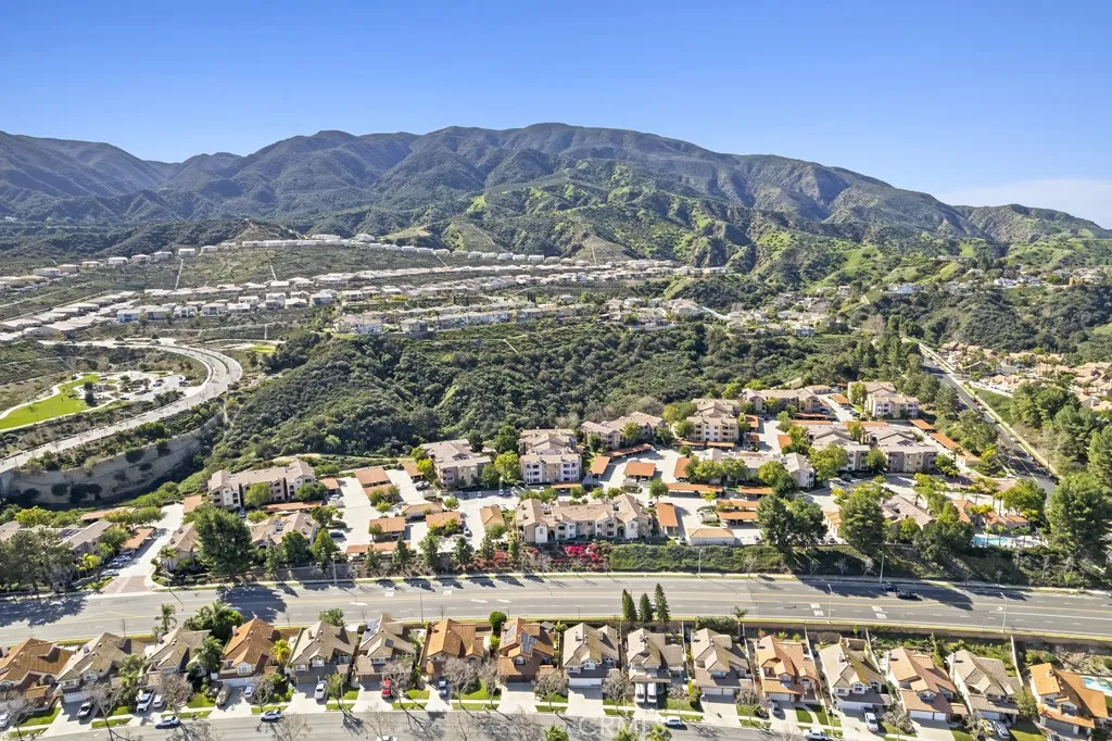 2320 Del Mar 102, Corona, California 92882 home-pic-31
