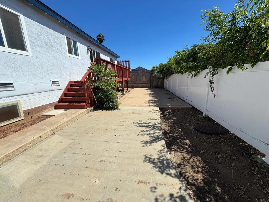 3932 Mount Acadia Boulevard, San Diego, California 92111 home-pic-14