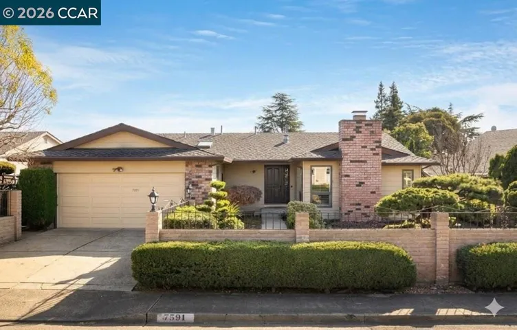 Tree in courtyard removed using AI